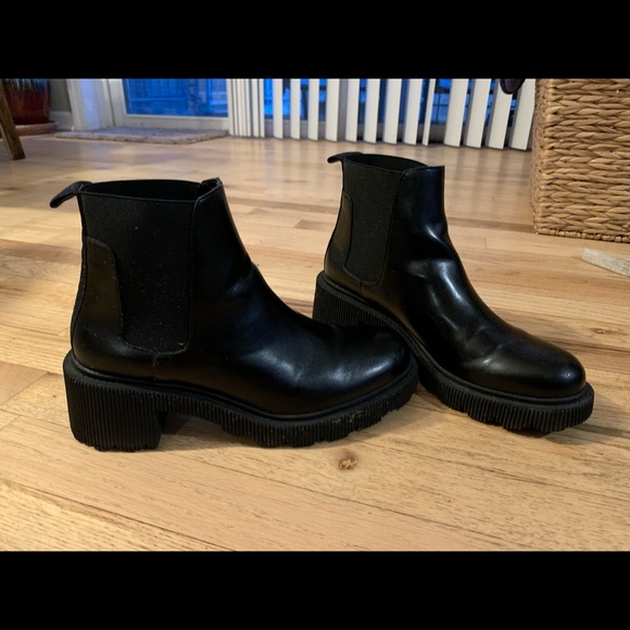 Zara Boots - Picture 2 of 4